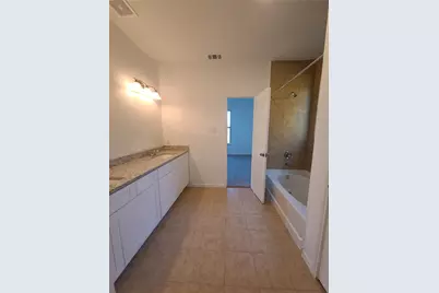 11135 Beverley Park Street, Sugar Land, TX 77498 - Photo 15