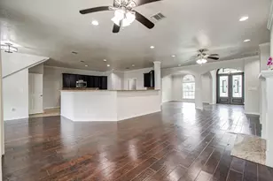 10202 Brighton Ln Ln, Houston, TX 77031 - Photo 9