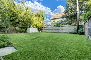 4419 Cynthia, Bellaire, TX 77401 - Photo 17