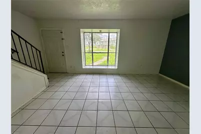 13517 Castilian Drive #1, Houston, TX 77015 - Photo 5