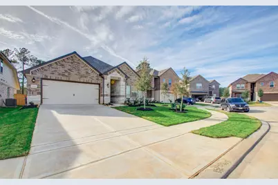 2212 Gadwall Court, Conroe, TX 77384 - Photo 3