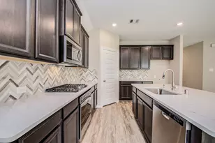 2212 Gadwall Ct, Conroe, TX 77384 - Photo 9