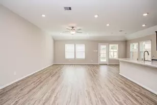 2212 Gadwall Ct, Conroe, TX 77384 - Photo 5