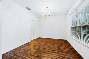 2032 Creek Shore Ln, Pearland, TX 77581 - Photo 7