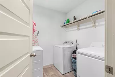 8110 Milam Lane, Rosharon, TX 77583 - Photo 23