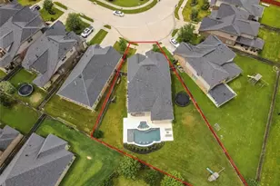 27903 Twin Knolls Ln, Fulshear, TX 77441 - Photo 3