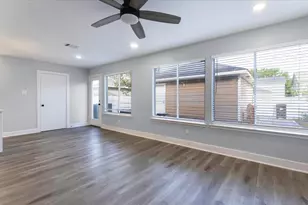 3819 W Traditions Ct, Houston, TX 77082 - Photo 19