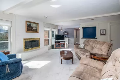 5615 Green Springs Drive, Houston, TX 77066 - Photo 13