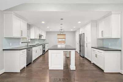 5723 Spellman Road, Houston, TX 77096 - Photo 9