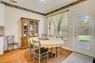 1505 Maple Leaf Ct, Pearland, TX 77581 - Photo 5