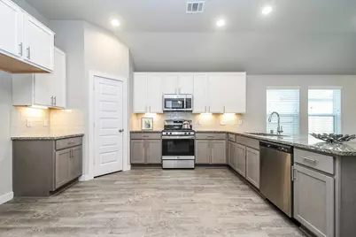 3234 Dawn Redwood Lane, Katy, TX 77449 - Photo 7