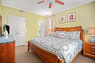 7000 Seawall Blvd, Galveston, TX 77551 - Photo 15