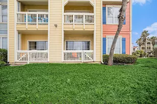 7000 Seawall Blvd, Galveston, TX 77551 - Photo 23