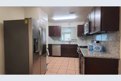 13519 Elder Bridge Drive, Sugar Land, TX 77498 - Photo 5