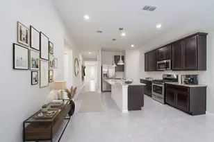 8307 Oakleaf Meadow Ct, Rosharon, TX 77583 - Photo 9