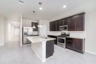 8307 Oakleaf Meadow Ct, Rosharon, TX 77583 - Photo 11