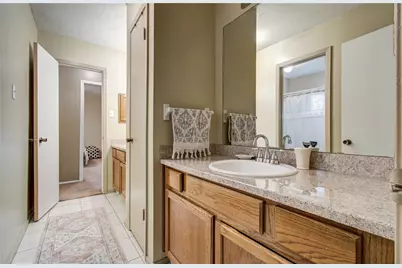 11315 Chelsea Walk Drive, Houston, TX 77066 - Photo 21