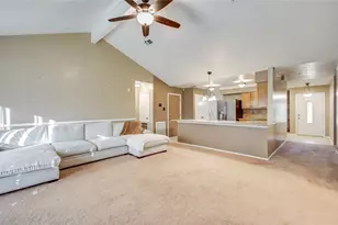 11315 Chelsea Walk Dr, Houston, TX 77066 - Photo 5