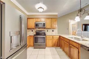 11315 Chelsea Walk Dr, Houston, TX 77066 - Photo 7