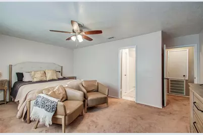 11315 Chelsea Walk Drive, Houston, TX 77066 - Photo 13