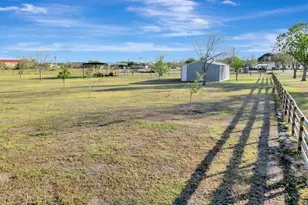 293 Co Rd 406, Edna, TX 77957 - Photo 43