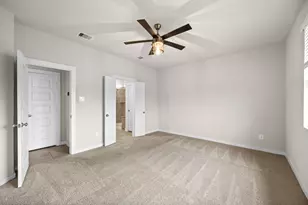 5547 Madden Ln, Houston, TX 77048 - Photo 9