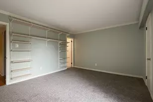 8211 Katy Fwy, Houston, TX 77024 - Photo 15