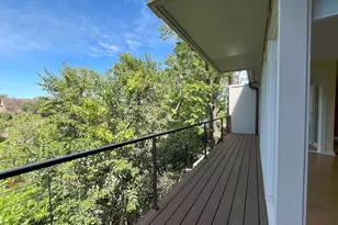 8211 Katy Fwy, Houston, TX 77024 - Photo 23