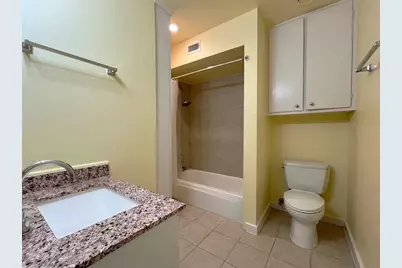 8211 Katy Freeway #17, Houston, TX 77024 - Photo 17