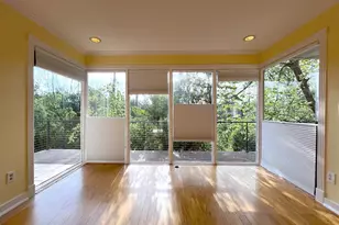 8211 Katy Fwy, Houston, TX 77024 - Photo 25