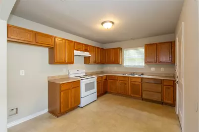 1840 Elgie Street, Beaumont, TX 77705 - Photo 7