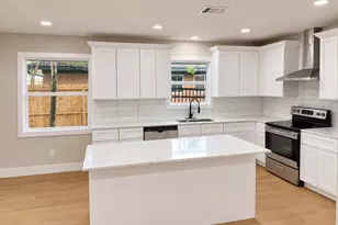 11410 Braewick Dr, Houston, TX 77035 - Photo 7