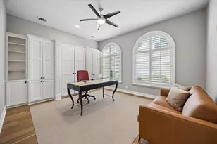 1106 Bayou Island Dr, Houston, TX 77024 - Photo 13