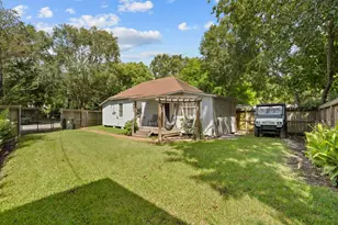 3915 W Estes Dr Dr, Bacliff, TX 77518 - Photo 17