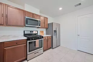 766 Hardwood Grv Ct, Houston, TX 77090 - Photo 7