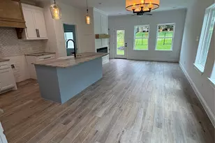 110 Cove Pl Ct, Conroe, TX 77356 - Photo 7