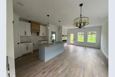 110 Cove Place Court, Conroe, TX 77356 - Photo 11