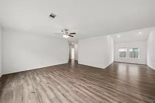 15218 White Moss Dr, New Caney, TX 77357 - Photo 9
