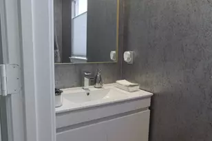 2204 Penny Derrick Ln, Houston, TX 77055 - Photo 13