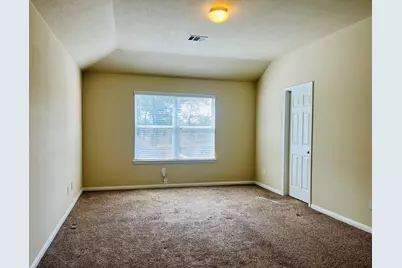 10810 Sun River Falls Drive, Humble, TX 77396 - Photo 11