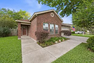 331 Stone Point, New Braunfels, TX 78130 - Photo 3