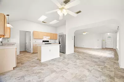 331 Stone Point, New Braunfels, TX 78130 - Photo 7