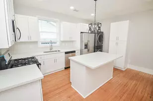 4333 Harby St, Houston, TX 77023 - Photo 13