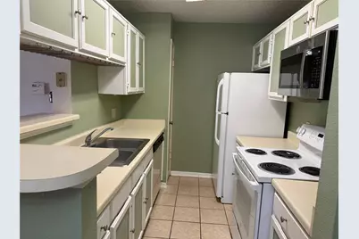 2121 Hepburn Street #1102, Houston, TX 77054 - Photo 9