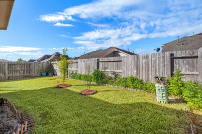 8122 Fairfield Manor Way, Richmond, TX 77407 - Photo 31