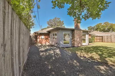 4613 Libbey Lane, Houston, TX 77092 - Photo 23
