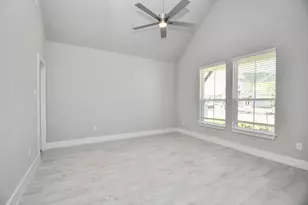 1021 Wine Berry Ct, Magnolia, TX 77355 - Photo 5