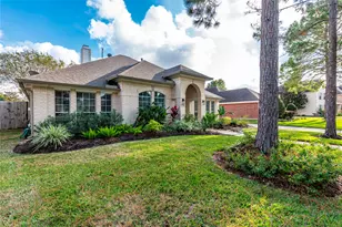 2355 Golden Shores Ln, League City, TX 77573 - Photo 37