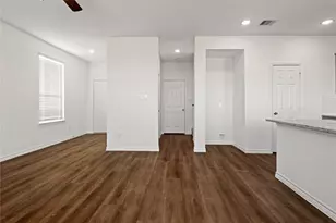 808 Stoney Pt Ln, Dayton, TX 77535 - Photo 17