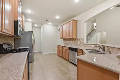 2552 Wild Oak Forest Lane, Seabrook, TX 77586 - Photo 15